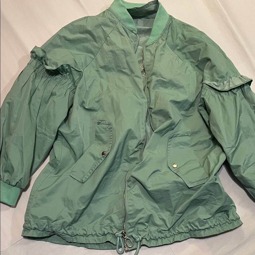 Burberrvs Olive Green Jacket with Embroidered Logo vtg